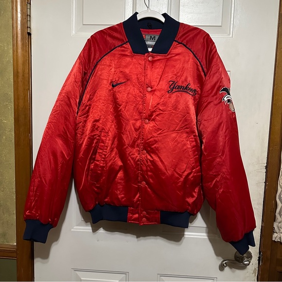 Vintage Y2K Nike MLB New York Yankees Red Button Up Satin Bomber Jacket Medium - Picture 1 of 7
